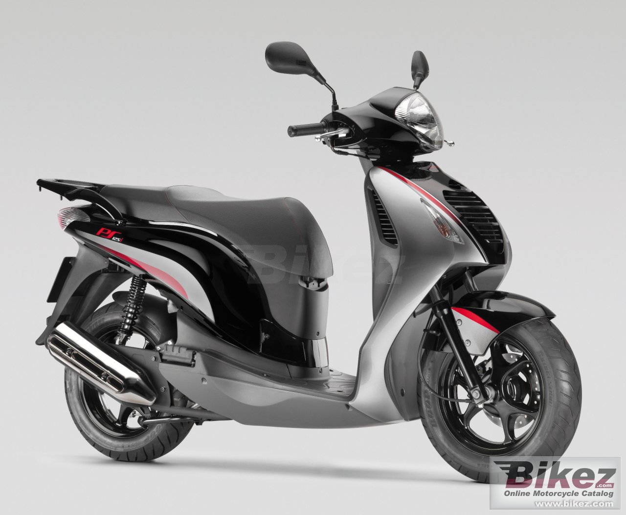 Big Honda ps 125i sporty picture and wallpaper from Bikez.com